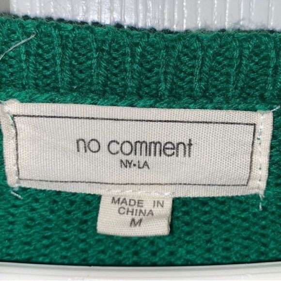 No Comment Men's Green Christmas
Sweater(Size Medium) - Picture 4 of 6